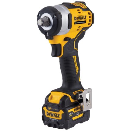 Slagnøgle 1/2″ 542Nm auto 1×12V/5,0Ah DCF901P1G-QW