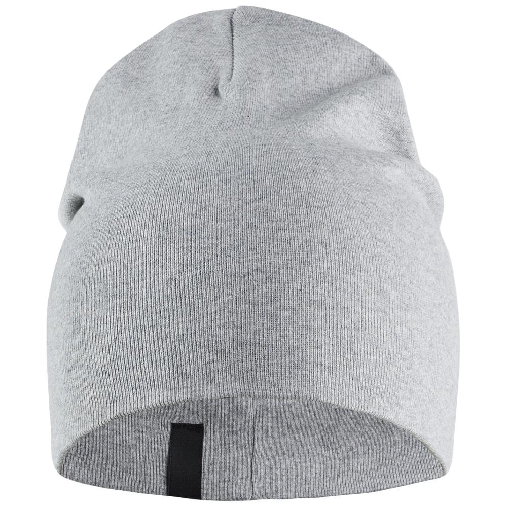 Beanie 2011 strikket onesize Beanie 2011 strikket onesize