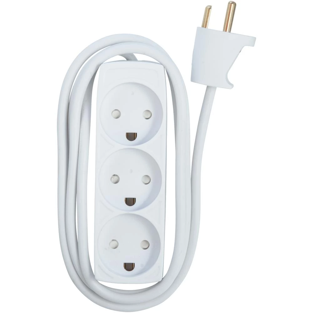 Stikdåse 3-vejs m/jord hvid 1,5 mtr Stikdåse 3-vejs m/jord hvid 1,5 mtr