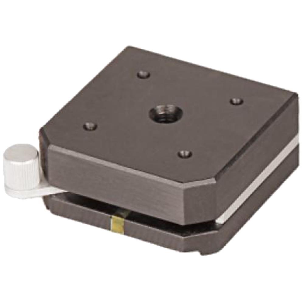 Magnet-holdeplade 45×45mm, M8 og 4×M4 gevindhul Magnet-holdeplade 45×45mm, M8 og 4×M4 gevindhul