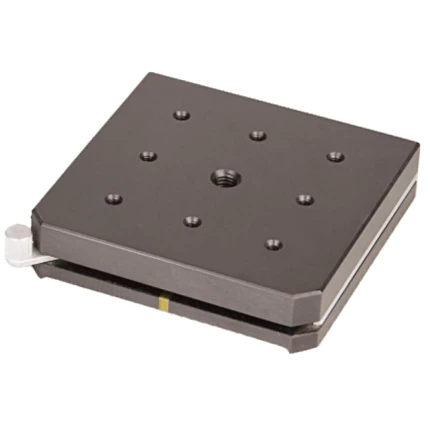 Magnet-holdeplade 65×65mm, M8 og 8×M4 gevindhul